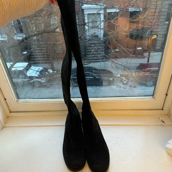 Stuart Weitzman Over the Knee Black Suede Boots, Size 7 (MSRP $795) - Picture 3 of 4